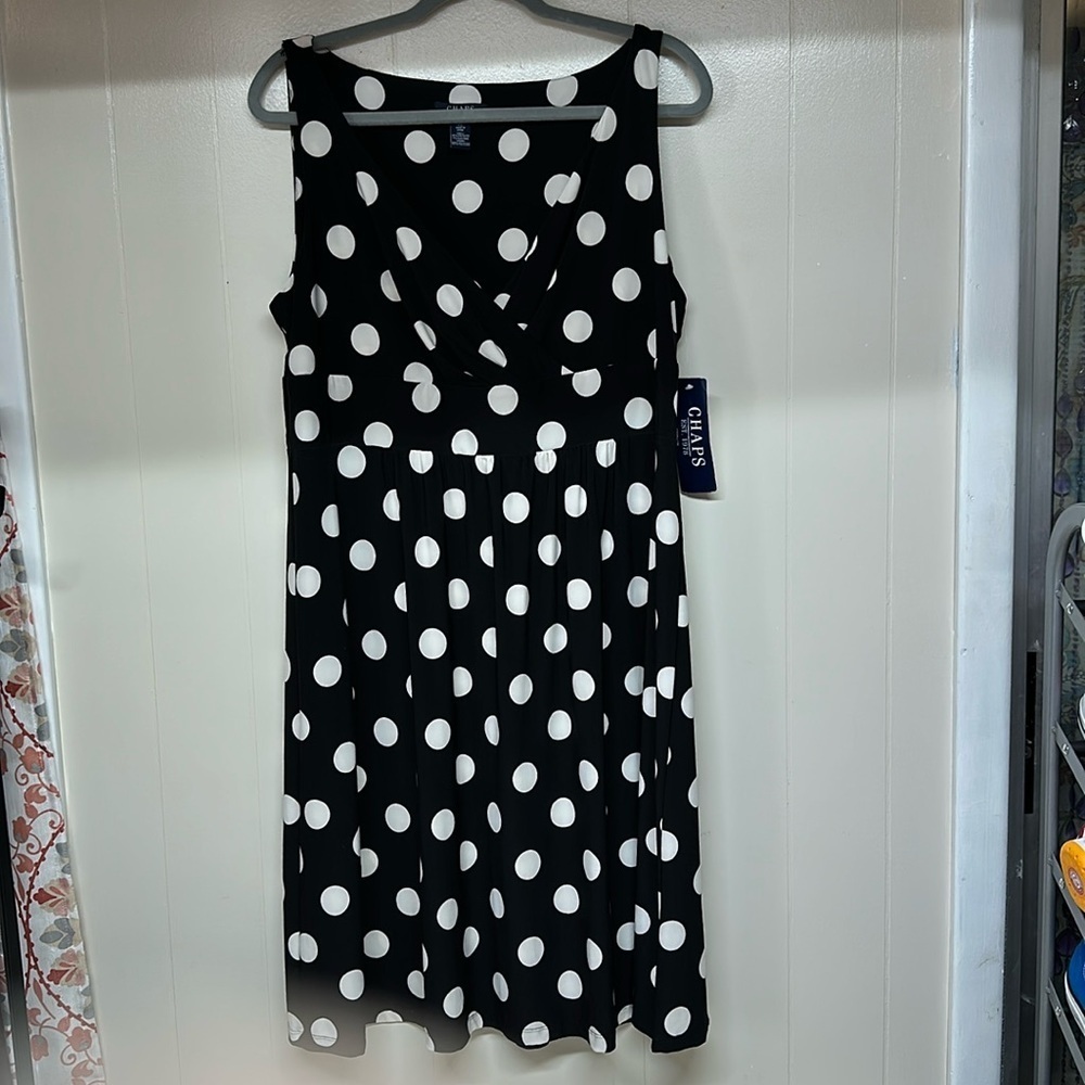 Chaps Black & White Big Polka Dots V Neck Sleeveless Dress Knee Length Sz XL